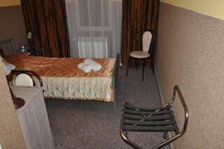 Отель Hotel u Liska Кутно Одноместный номер с ванной комнатой-3